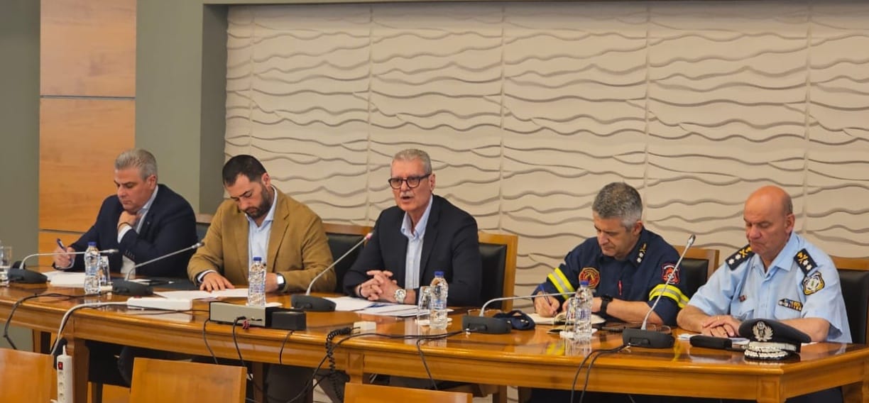 Ευρεία σύσκεψη υπό τον Υφυπουργό Κλιματικής Κρίσης και Πολιτικής Προστασίας, Ευάγγελο Τουρνά, για την προετοιμασία της αντιπυρικής περιόδου στην Περιφέρεια Στερεάς Ελλάδας