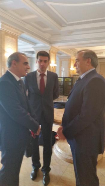 Με τον Ρώσο Υπουργό Διαχείρισης Εκτάκτων Αναγκών Vladimir Puchkov